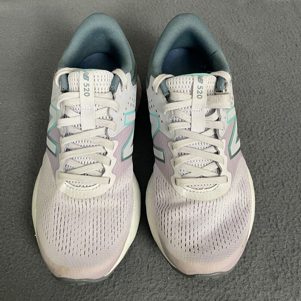 New Balance 520v7 W520RG7 Sneakers Women US 7.5 White Gray Low Top Running Shoes - Picture 2 of 14